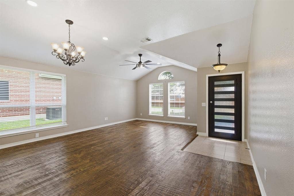 1006 Lake Dallas Drive, Wylie, TX 75098 1006 Lake Dallas Drive, Wylie, TX 75098