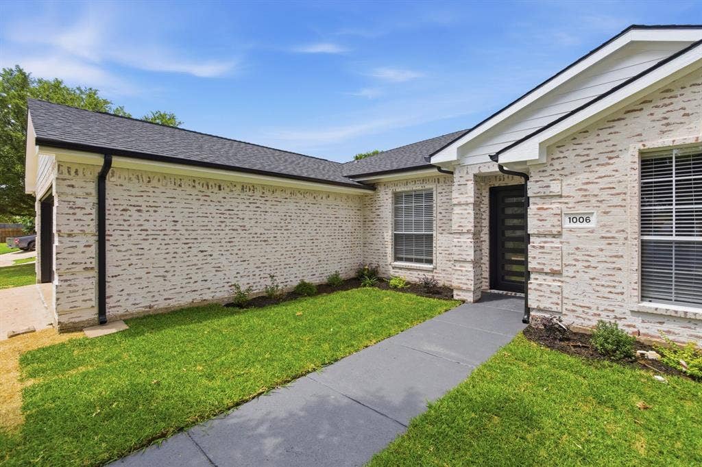 1006 Lake Dallas Drive, Wylie, TX 75098 1006 Lake Dallas Drive, Wylie, TX 75098