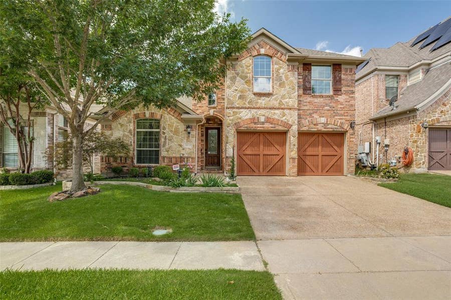 Property photo for 5529 Dearborn Lane, Garland, TX