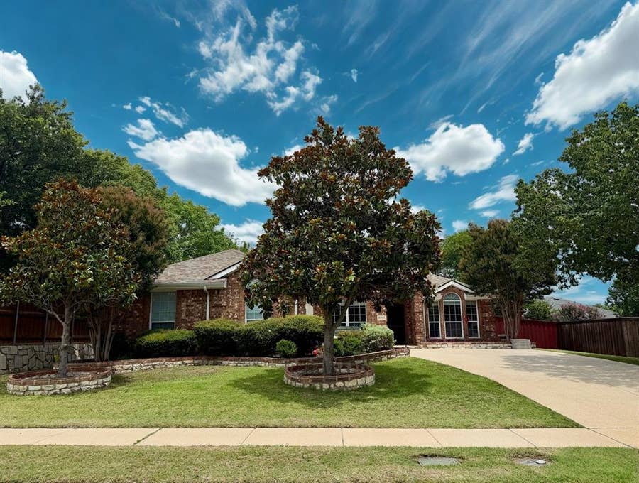 Property photo for 15760 Scenic Road, Frisco, TX