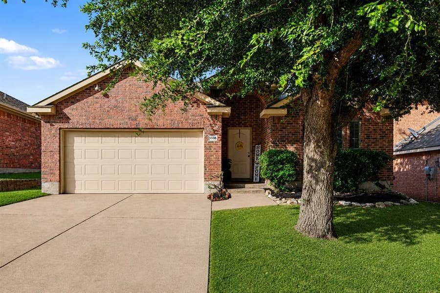 Property photo for 3608 Dove Lane, Mesquite, TX