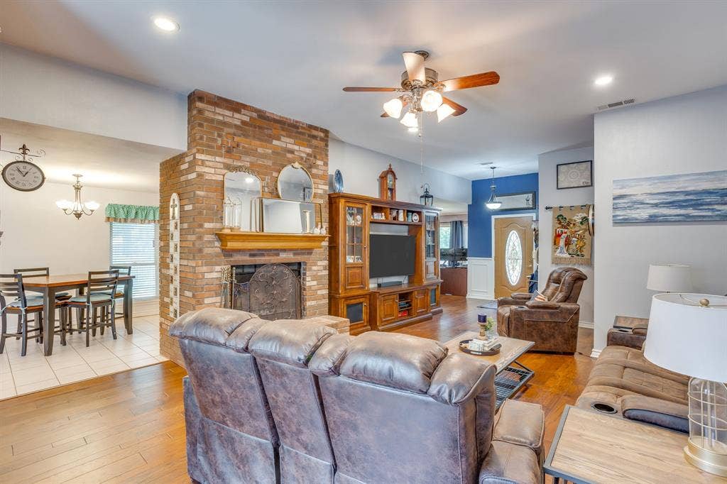 1508 Westcreek Drive, Azle, TX 76020 1508 Westcreek Drive, Azle, TX 76020