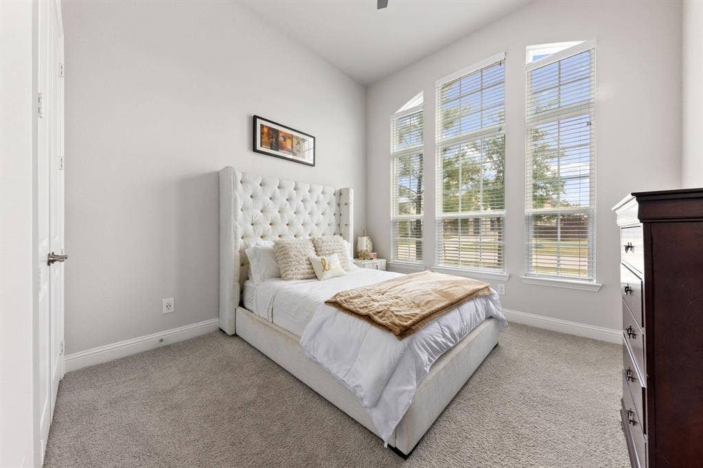 1090 Rosecrush Drive, Haslet, TX 76052 1090 Rosecrush Drive, Haslet, TX 76052