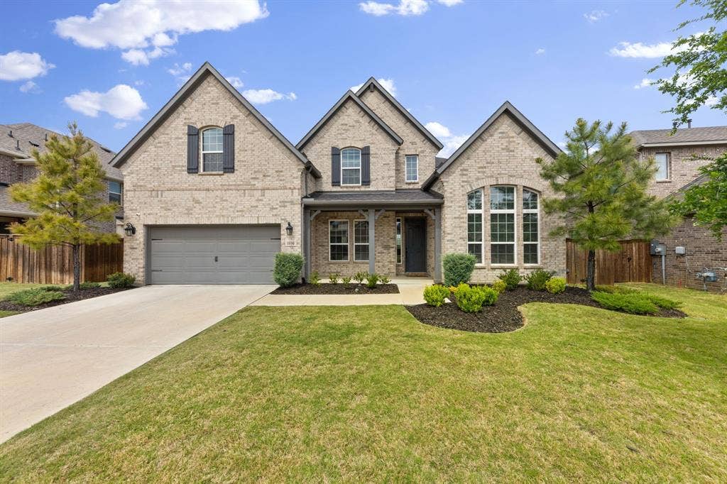 1090 Rosecrush Drive, Haslet, TX 76052 1090 Rosecrush Drive, Haslet, TX 76052