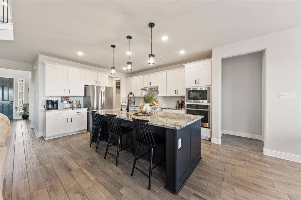 1090 Rosecrush Drive, Haslet, TX 76052 1090 Rosecrush Drive, Haslet, TX 76052