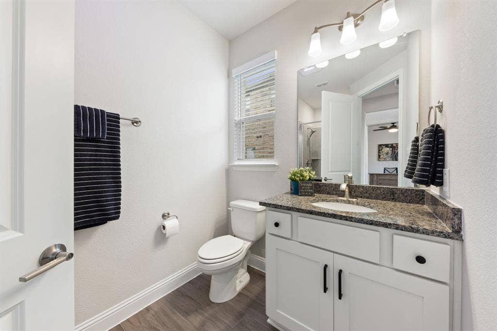 1090 Rosecrush Drive, Haslet, TX 76052 1090 Rosecrush Drive, Haslet, TX 76052