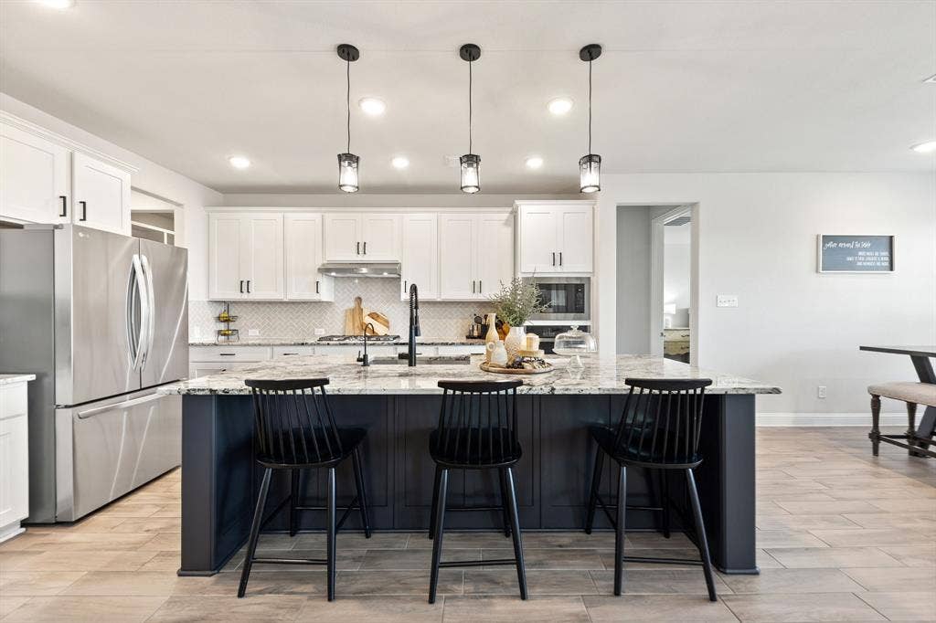 1090 Rosecrush Drive, Haslet, TX 76052 1090 Rosecrush Drive, Haslet, TX 76052