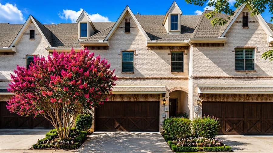 Property photo for 8813 Tudor Place, Dallas, TX