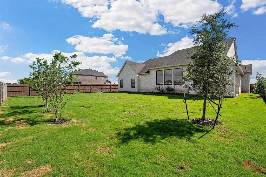 1317 Tahonta Drive, Hewitt, TX 76643 1317 Tahonta Drive, Hewitt, TX 76643