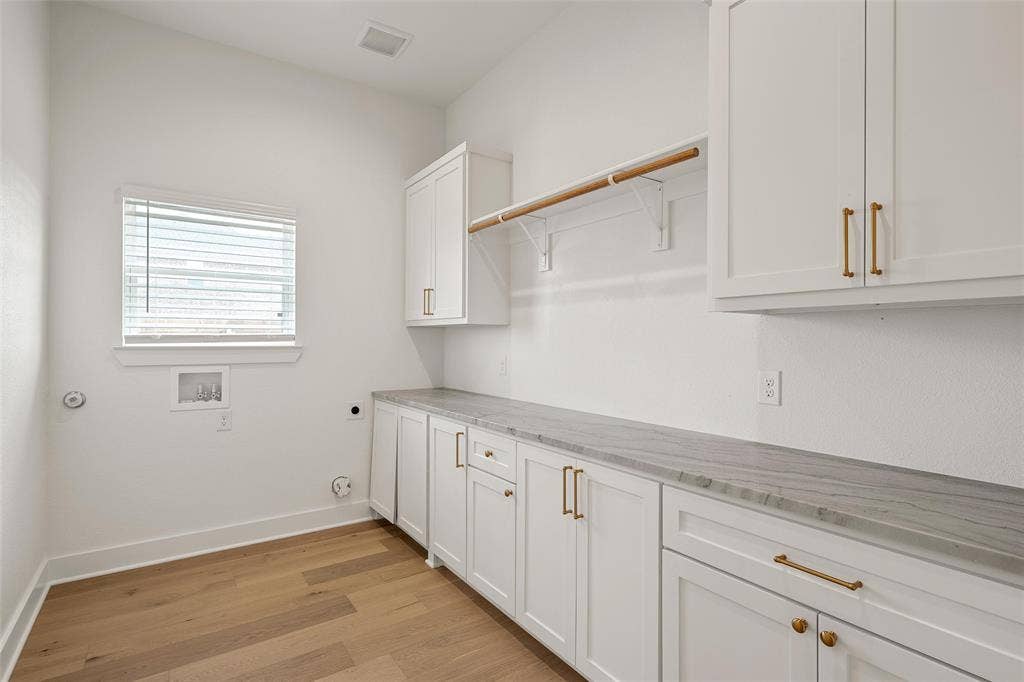 1317 Tahonta Drive, Hewitt, TX 76643 1317 Tahonta Drive, Hewitt, TX 76643
