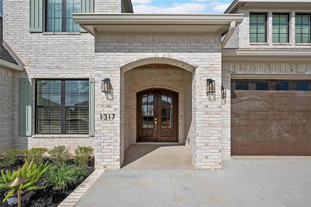 1317 Tahonta Drive, Hewitt, TX 76643 1317 Tahonta Drive, Hewitt, TX 76643