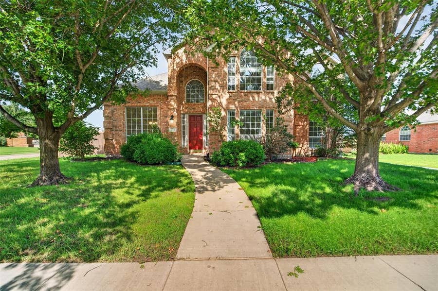 Property photo for 7112 Chandler Drive, Plano, TX