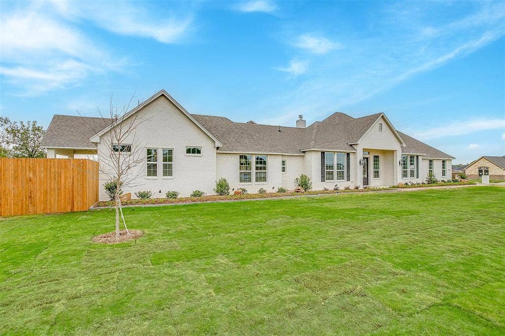 991 Hulen, Crowley, TX 76036 991 Hulen, Crowley, TX 76036