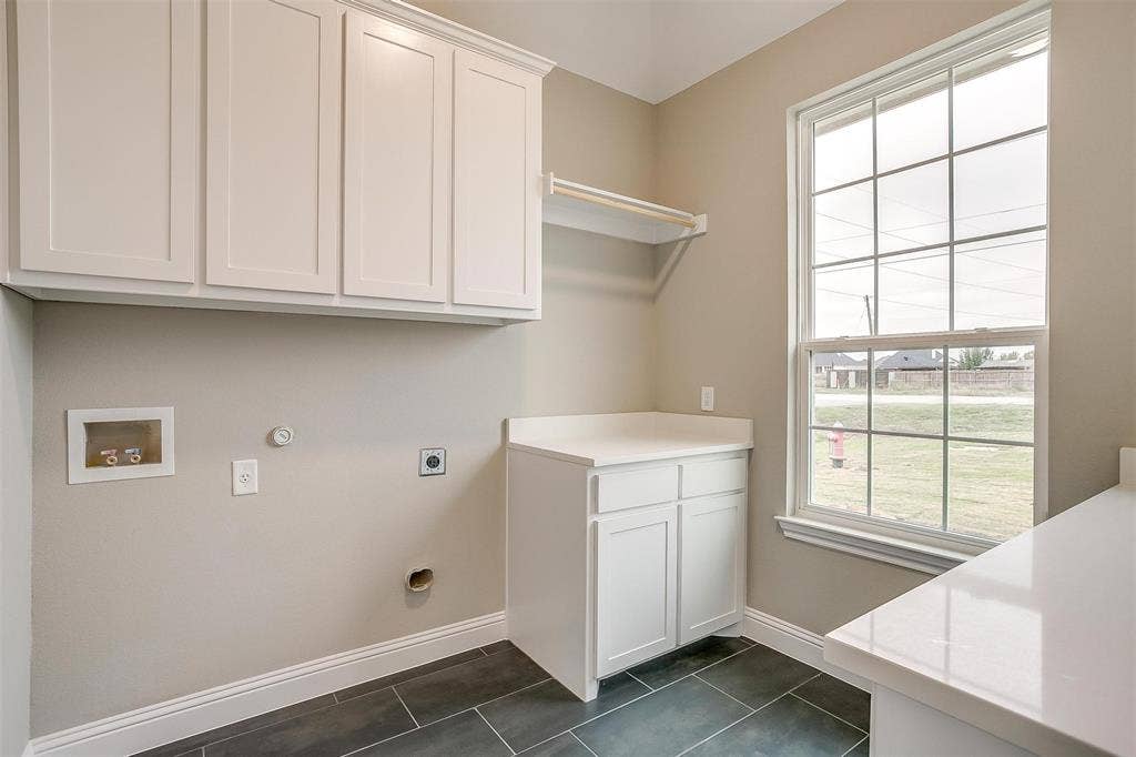 991 Hulen, Crowley, TX 76036 991 Hulen, Crowley, TX 76036