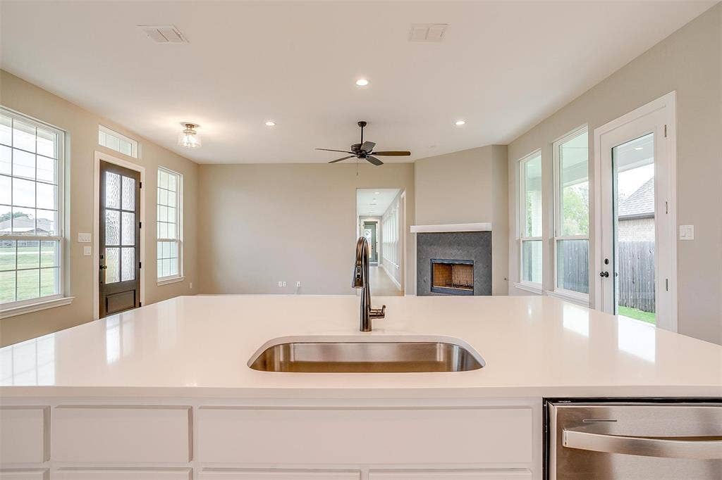 991 Hulen, Crowley, TX 76036 991 Hulen, Crowley, TX 76036
