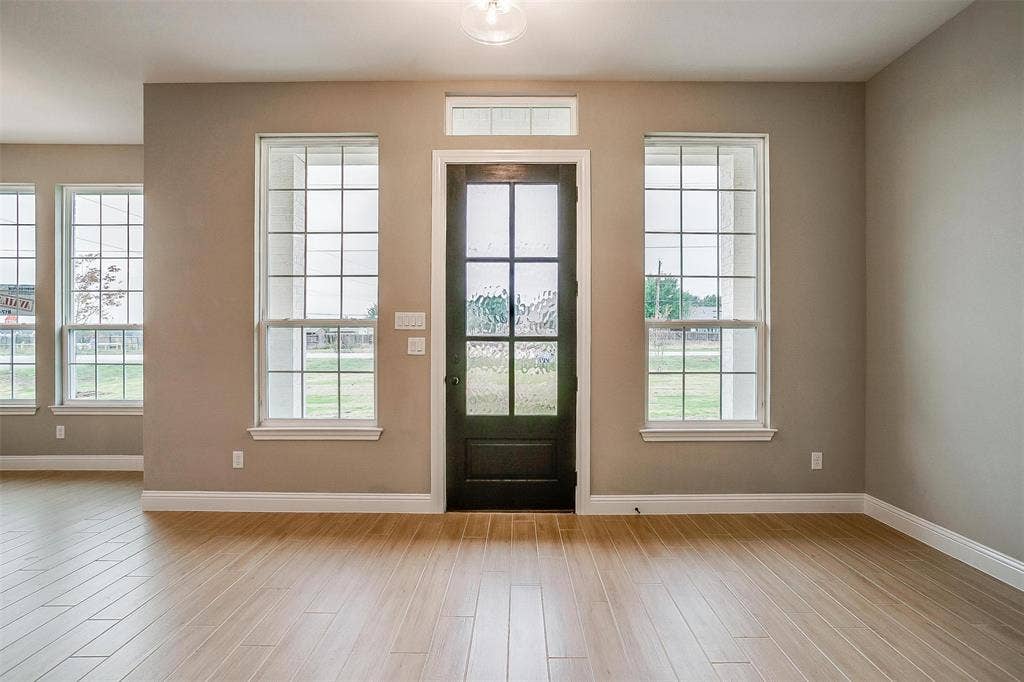 991 Hulen, Crowley, TX 76036 991 Hulen, Crowley, TX 76036