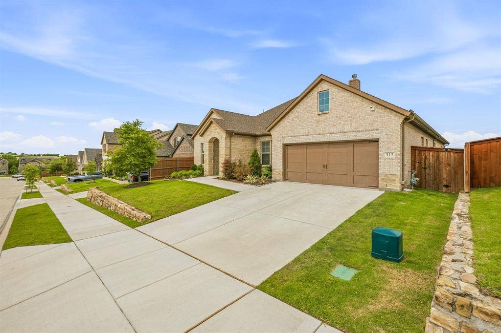 312 Honey Brook Lane, Aledo, TX 76008 312 Honey Brook Lane, Aledo, TX 76008