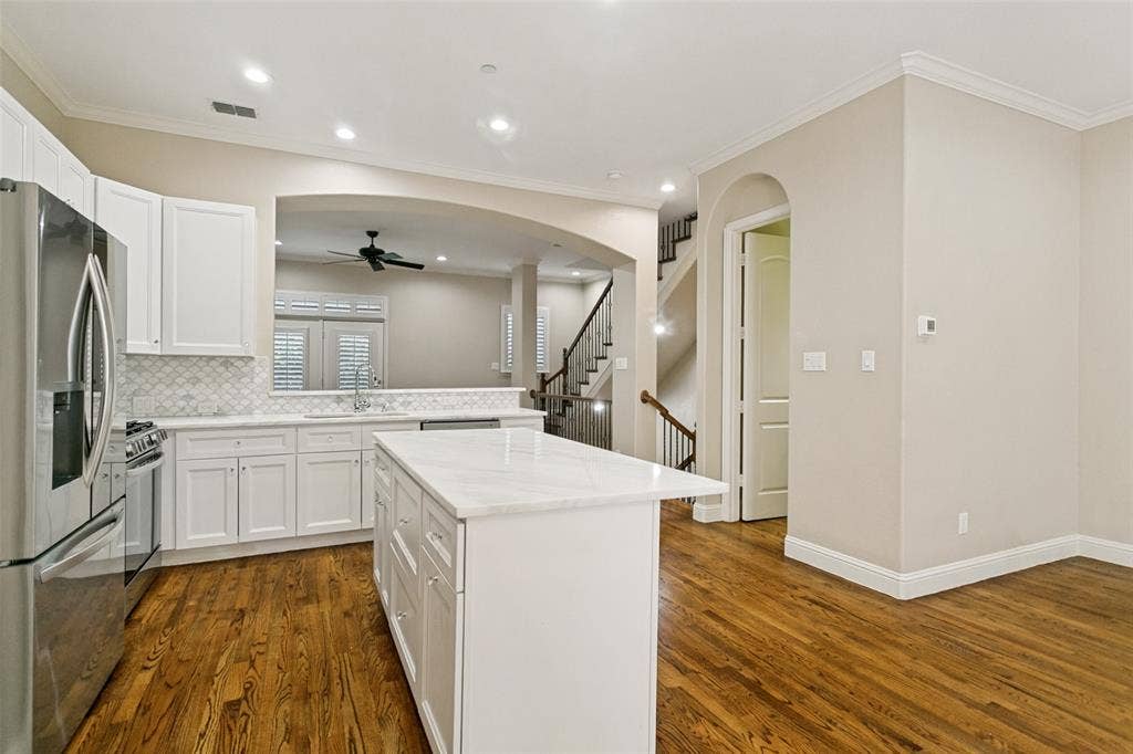 7212 Scotland Court, Plano, TX 75024 7212 Scotland Court, Plano, TX 75024