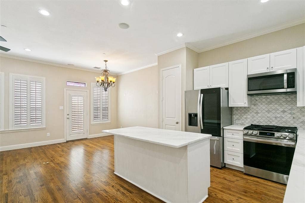 7212 Scotland Court, Plano, TX 75024 7212 Scotland Court, Plano, TX 75024