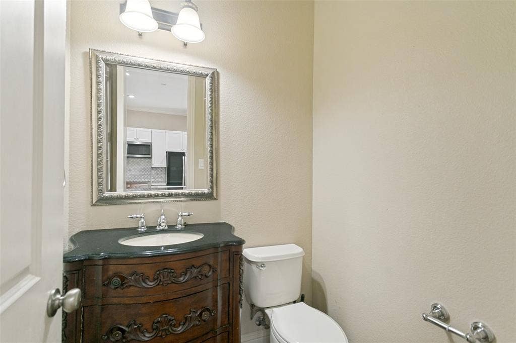 7212 Scotland Court, Plano, TX 75024 7212 Scotland Court, Plano, TX 75024