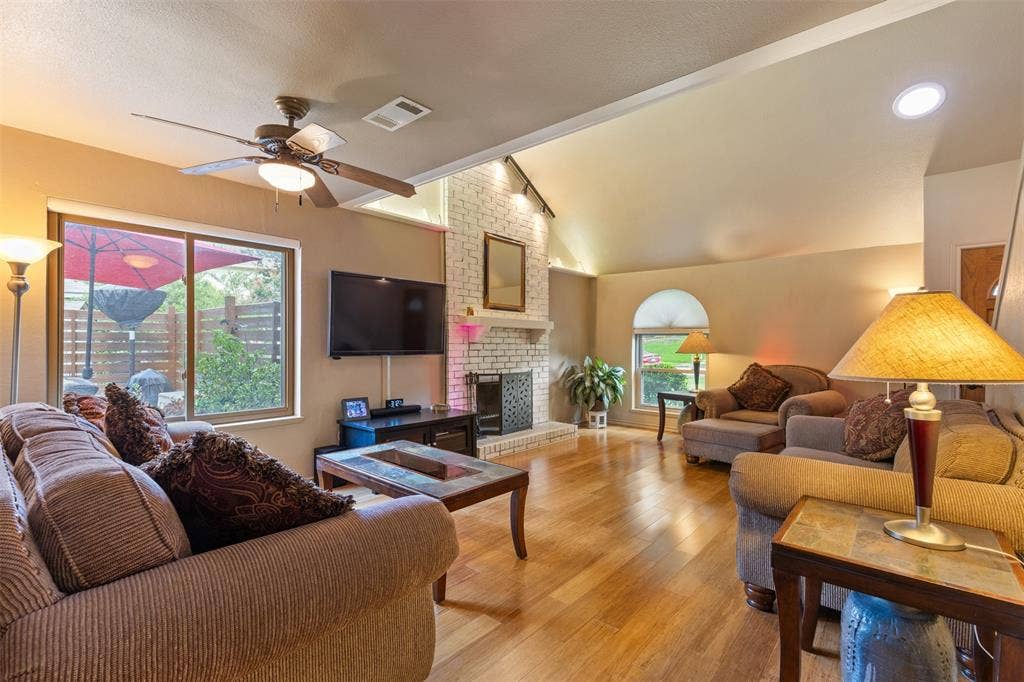 5905 Galaxie Road, Garland, TX 75044 5905 Galaxie Road, Garland, TX 75044