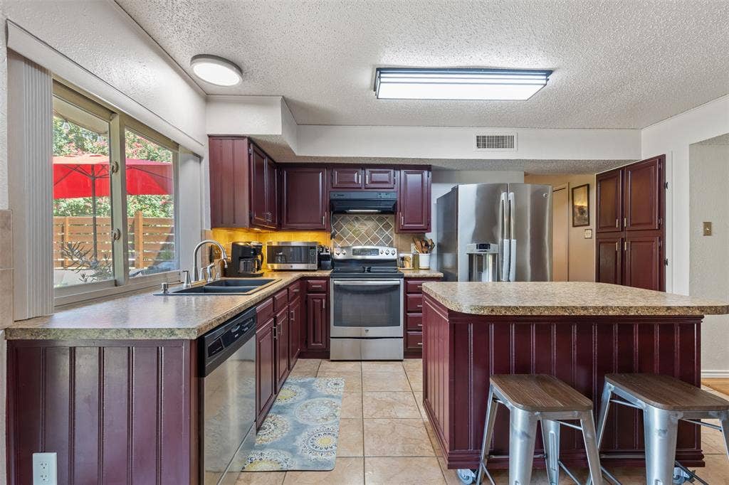 5905 Galaxie Road, Garland, TX 75044 5905 Galaxie Road, Garland, TX 75044