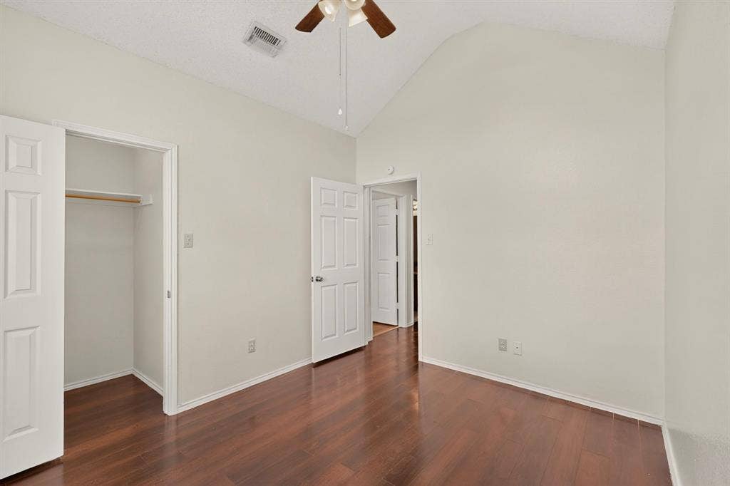 945 Mcgehee Avenue, Cedar Hill, TX 75104 945 Mcgehee Avenue, Cedar Hill, TX 75104