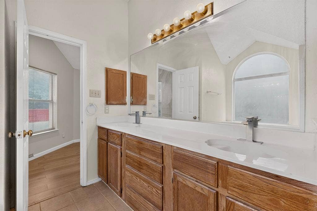 945 Mcgehee Avenue, Cedar Hill, TX 75104 945 Mcgehee Avenue, Cedar Hill, TX 75104