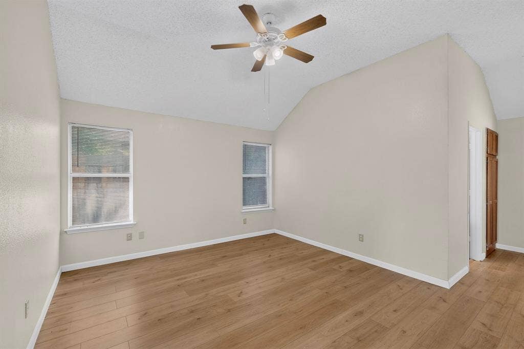 945 Mcgehee Avenue, Cedar Hill, TX 75104 945 Mcgehee Avenue, Cedar Hill, TX 75104