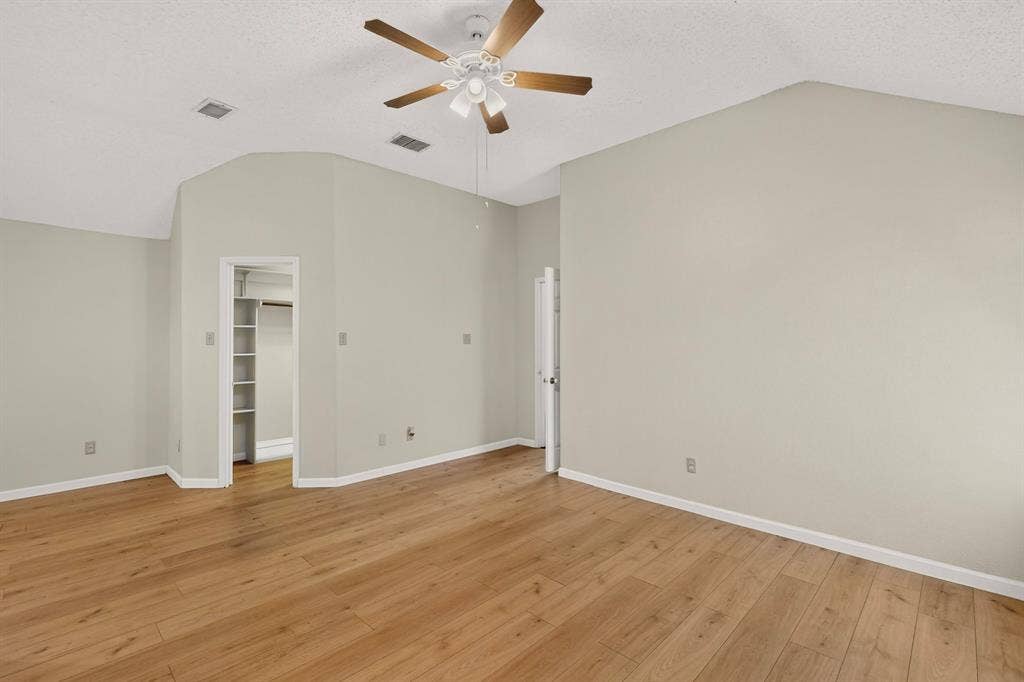 945 Mcgehee Avenue, Cedar Hill, TX 75104 945 Mcgehee Avenue, Cedar Hill, TX 75104