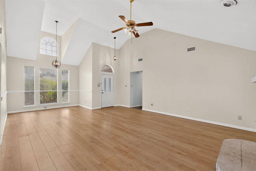 945 Mcgehee Avenue, Cedar Hill, TX 75104 945 Mcgehee Avenue, Cedar Hill, TX 75104