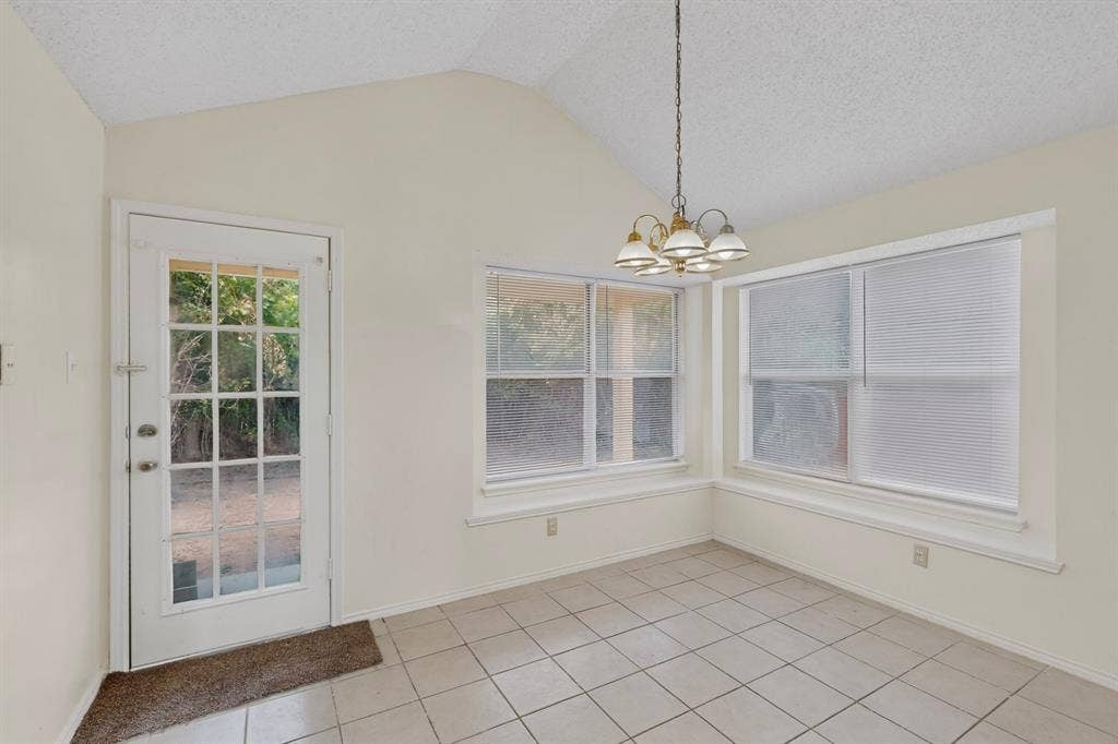 945 Mcgehee Avenue, Cedar Hill, TX 75104 945 Mcgehee Avenue, Cedar Hill, TX 75104