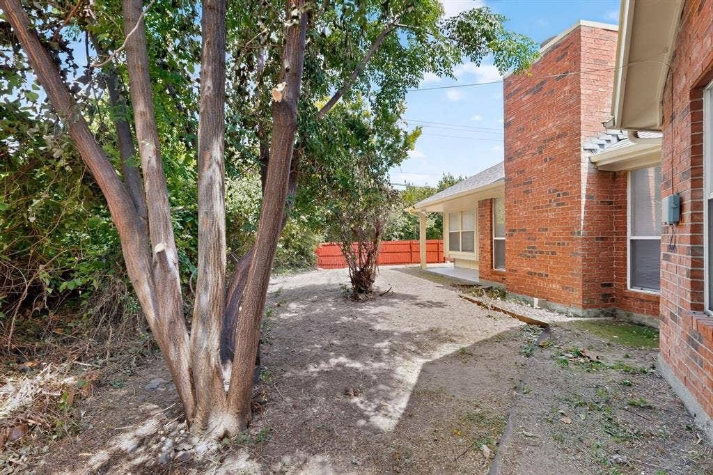 945 Mcgehee Avenue, Cedar Hill, TX 75104 945 Mcgehee Avenue, Cedar Hill, TX 75104