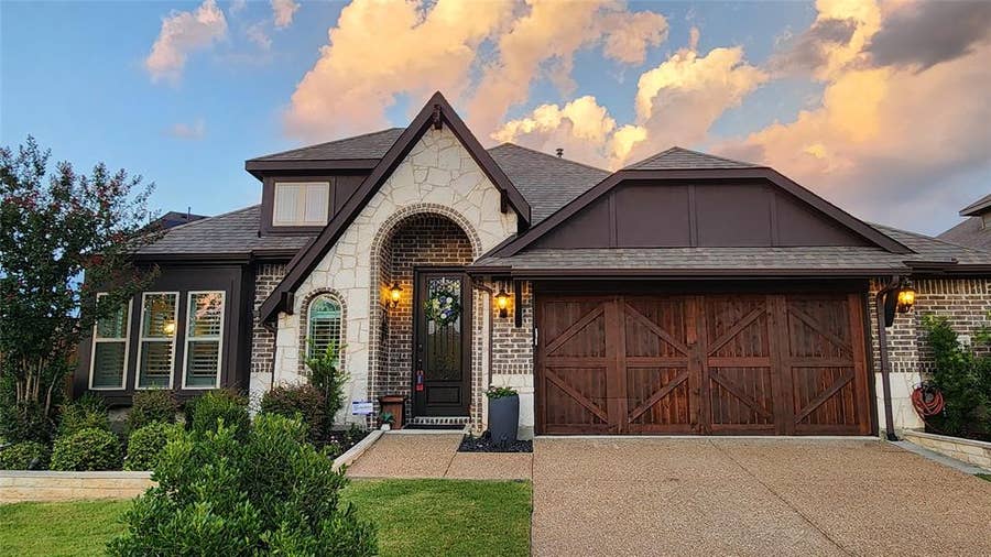 Property photo for 1225 Treasure Trail, Wylie, TX