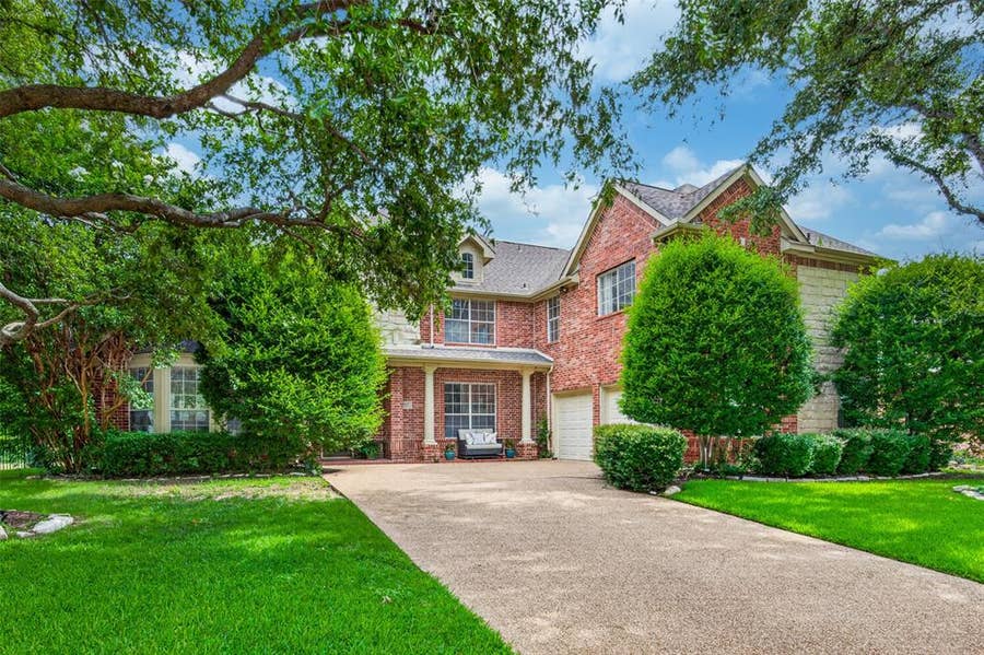 Property photo for 4633 Oak Shores Drive, Plano, TX