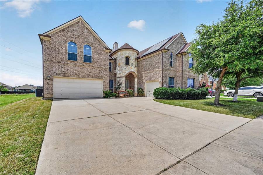 Property photo for 10341 Brunston Road, Fort Worth, TX