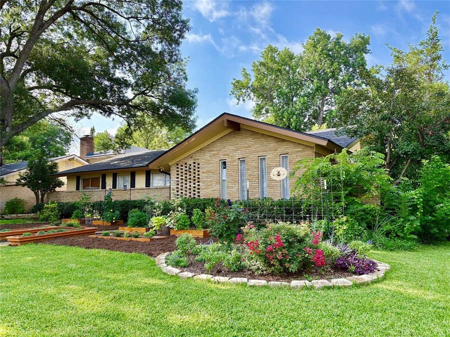Property photo for 9908 Greenfield Drive, Dallas, TX