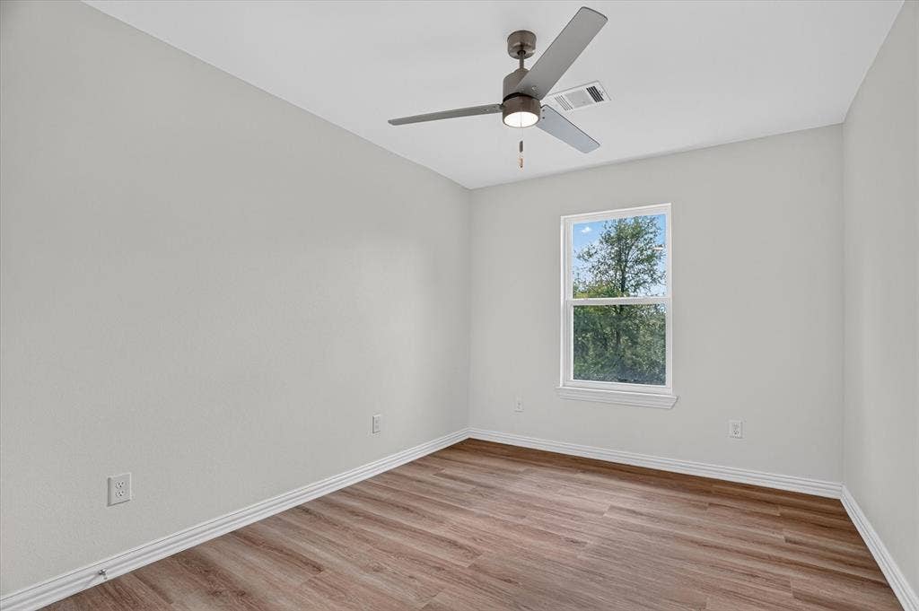 7007 Clarke Drive, Lake Worth, TX 76135 7007 Clarke Drive, Lake Worth, TX 76135
