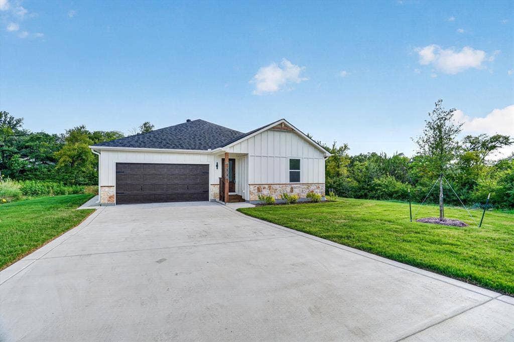7007 Clarke Drive, Lake Worth, TX 76135 7007 Clarke Drive, Lake Worth, TX 76135