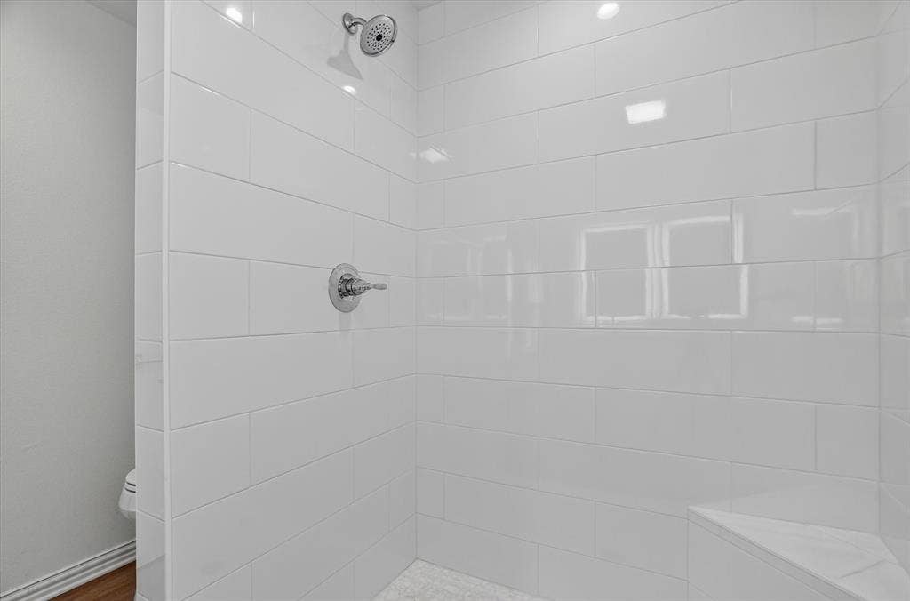 7007 Clarke Drive, Lake Worth, TX 76135 7007 Clarke Drive, Lake Worth, TX 76135