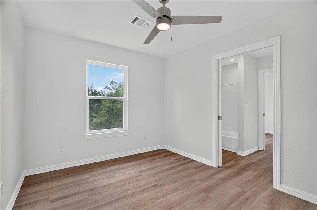 7007 Clarke Drive, Lake Worth, TX 76135 7007 Clarke Drive, Lake Worth, TX 76135
