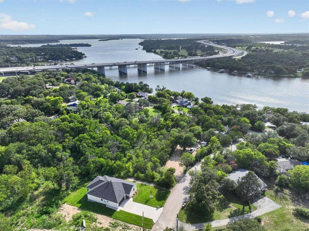 7007 Clarke Drive, Lake Worth, TX 76135 7007 Clarke Drive, Lake Worth, TX 76135