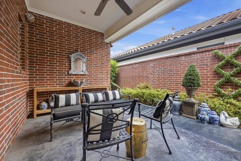 628 Deloache Street, Westworth Village, TX 76114 628 Deloache Street, Westworth Village, TX 76114