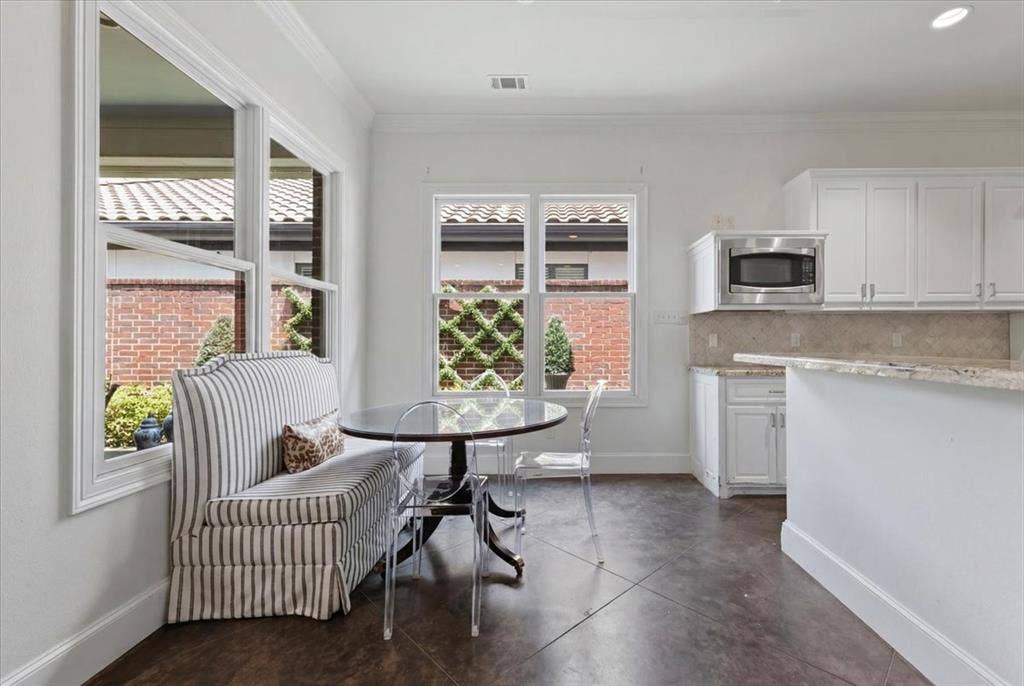 628 Deloache Street, Westworth Village, TX 76114 628 Deloache Street, Westworth Village, TX 76114