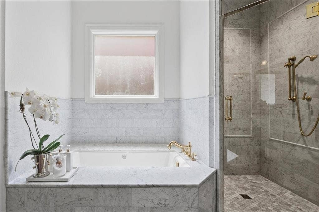 628 Deloache Street, Westworth Village, TX 76114 628 Deloache Street, Westworth Village, TX 76114