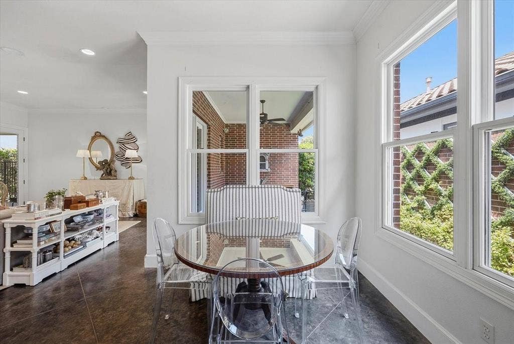 628 Deloache Street, Westworth Village, TX 76114 628 Deloache Street, Westworth Village, TX 76114