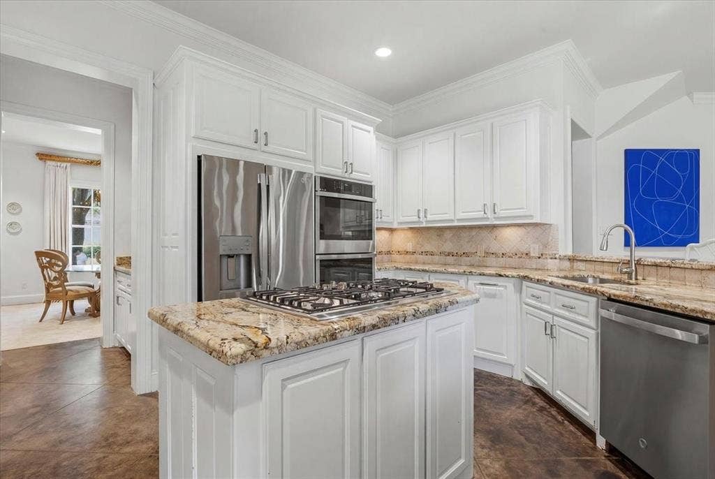 628 Deloache Street, Westworth Village, TX 76114 628 Deloache Street, Westworth Village, TX 76114