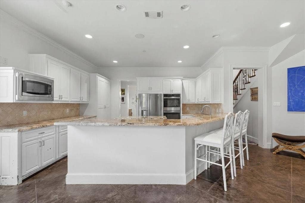 628 Deloache Street, Westworth Village, TX 76114 628 Deloache Street, Westworth Village, TX 76114