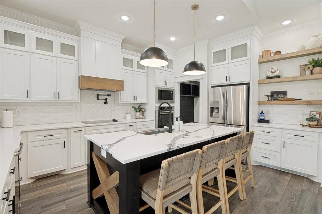 12432 Maplewood Drive, Lindale, TX 75771 12432 Maplewood Drive, Lindale, TX 75771