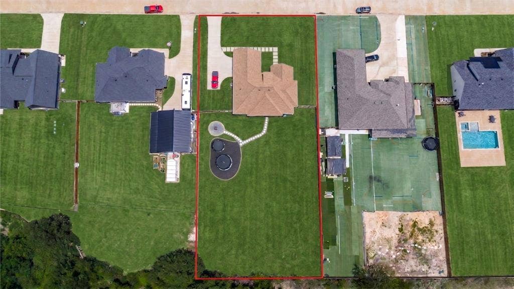 12432 Maplewood Drive, Lindale, TX 75771 12432 Maplewood Drive, Lindale, TX 75771